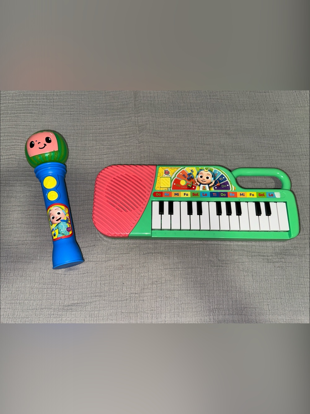 Cocomelon Musical Keyboard and Microphone Toy Set